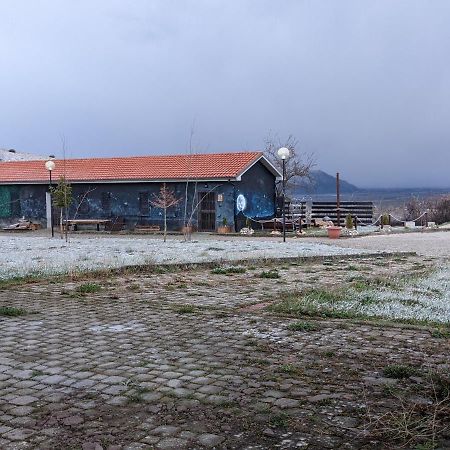 Rifugio Silone Hostel Pescina Exterior foto